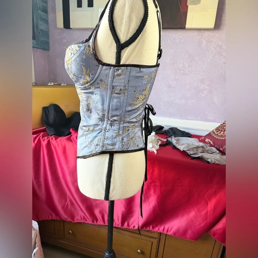 SZ 34C Frederick's of Hollywood Stunning Asian Inspired Blue and Gold Corset